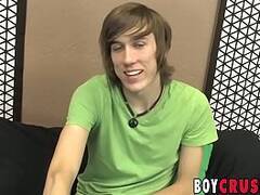 Skinny twink Kurt Starr hot anal play and jerking off solo