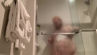 The showering rat