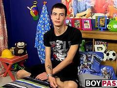Hairy young Danny Tatum jerks off in his bedroom solo