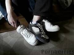 Sneakers, socks and bare feet classic feetjob