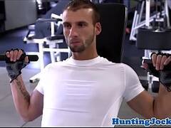 Gym jock blowing studs dick in closeup