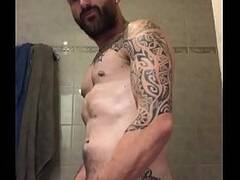Sexy tattoed skinhead