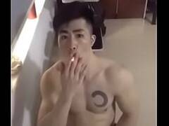 Asian muscular man masturbating deric777 part.2