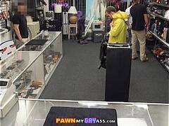Former fitness trainer gets a workout in the pawn shop