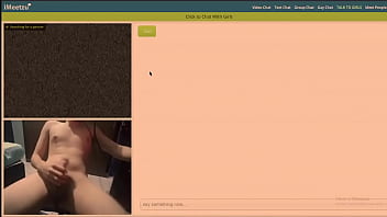 Puto se exibe na webcam para pessoas no omeagle